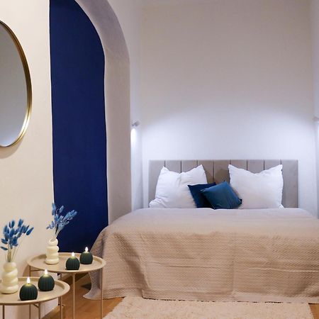 Yr Apartment Im Stadtzentrum - Billardtisch - Parkplatz - 140Qm เบาท์เซน ภายนอก รูปภาพ