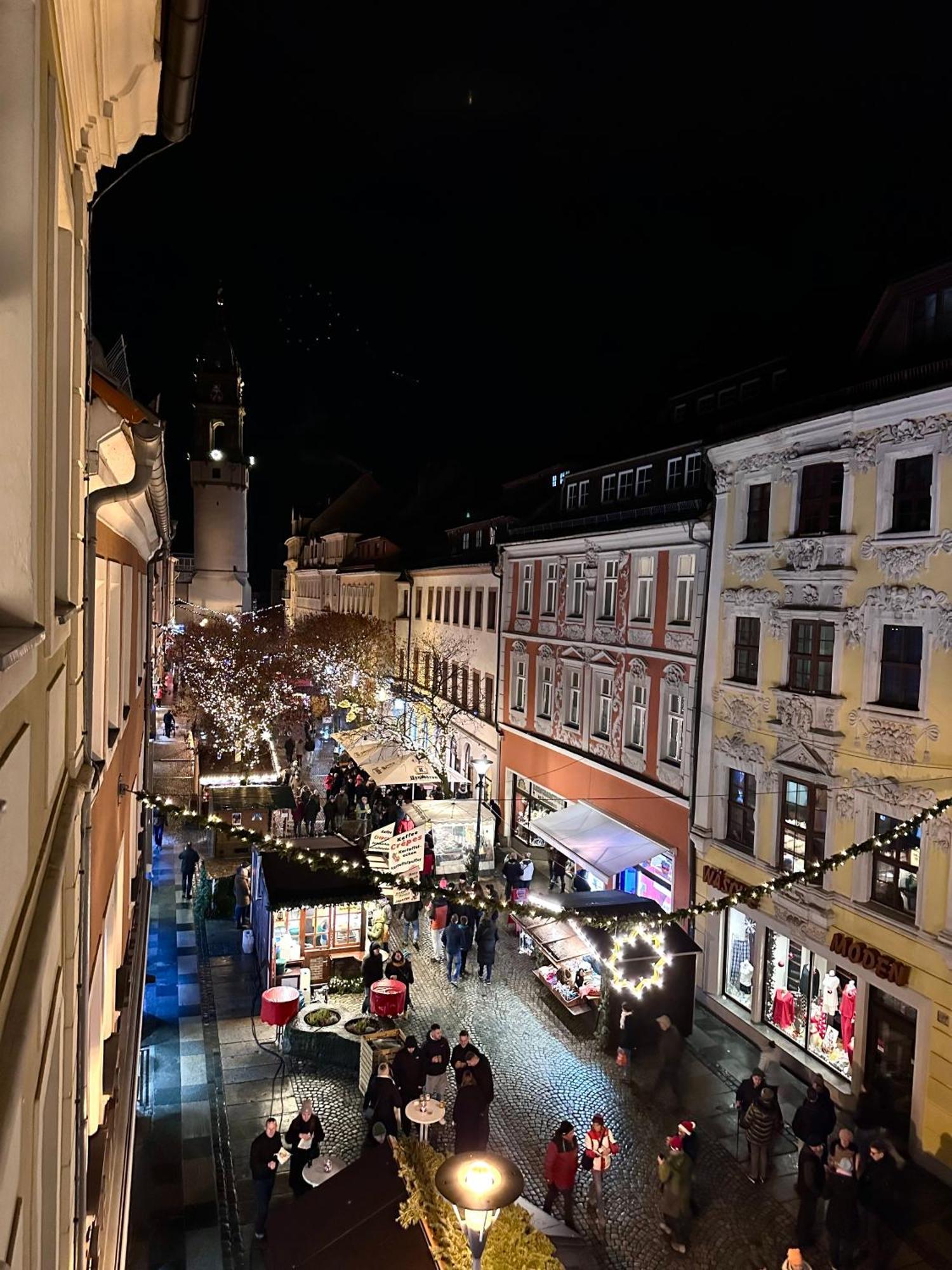 Yr Apartment Im Stadtzentrum - Billardtisch - Parkplatz - 140Qm เบาท์เซน ภายนอก รูปภาพ